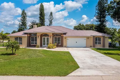 1075 Entrance Rd, Avon Park, FL 33825