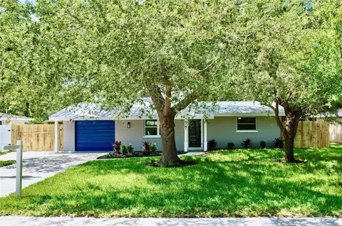 4212 Winthrop St, Sarasota, FL 34232