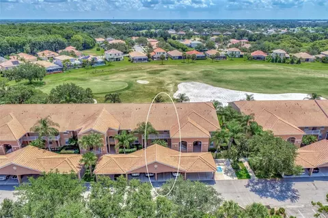 803 Fairwaycove Ln #107, Bradenton, FL 34212