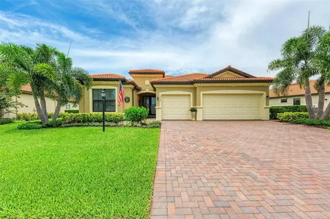 9702 Carnoustie Pl, Bradenton, FL 34211
