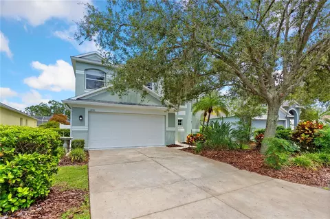 11910 Winding Woods Way, Lakewood Ranch, FL 34202