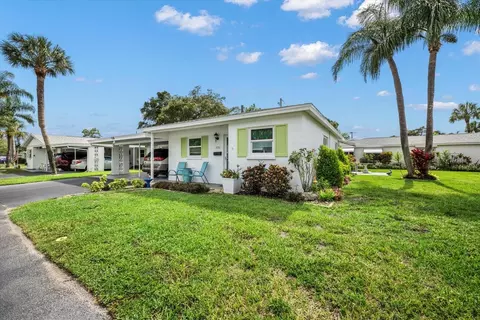 6061 Arlene Way, Bradenton, FL 34207