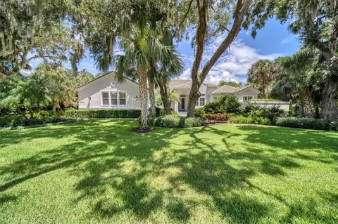 2662 Dick Wilson Dr, Sarasota, FL 34240