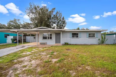 3241 Bailey St, Sarasota, FL 34237