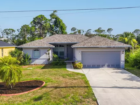 110 Red Cedar Park, Rotonda West, FL 33947