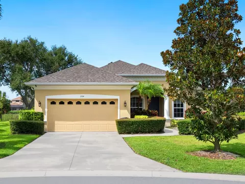 284 Dahlia Ct, Bradenton, FL 34212