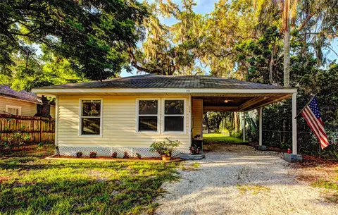 1716 4th Ave E, Bradenton, FL 34208