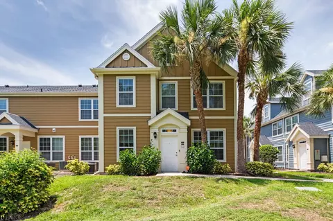 5591 Rosehill Rd #105, Sarasota, FL 34233