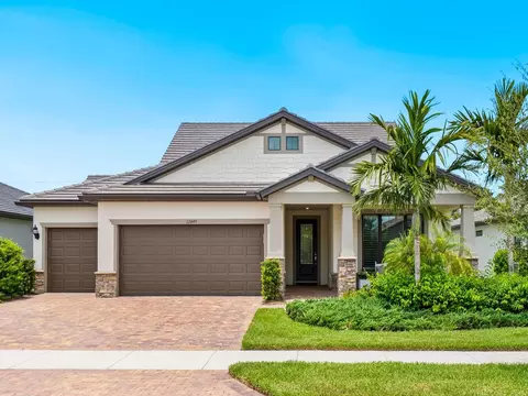 12449 Golden Sage Dr, Sarasota, FL 34238