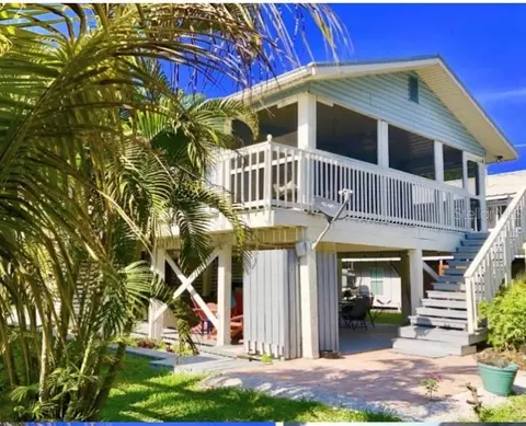 8314 Grand Ave, Placida, FL 33946