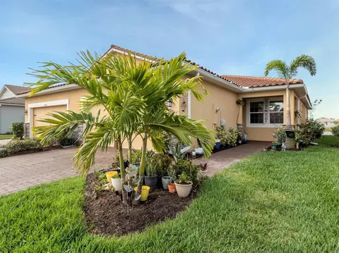 20479 Galileo Pl, Venice, FL 34293