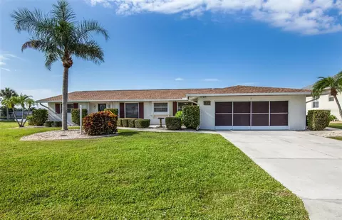 225 E Tarpon Blvd NW, Port Charlotte, FL 33952