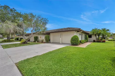 7344 Killarney Dr #20A, Sarasota, FL 34238