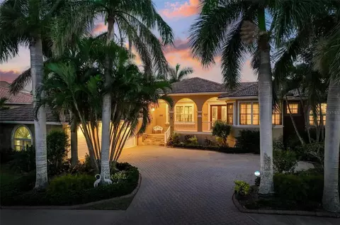 12410 Baypointe Ter, Cortez, FL 34215