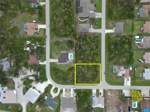 6454 Whelan St, Englewood, FL 34224