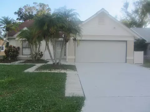 612 49th St E, Bradenton, FL 34208