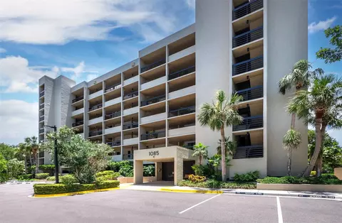 1085 Gulf Of Mexico Dr #501, Longboat Key, FL 34228