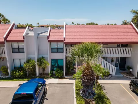 1801 Gulf Dr N #230, Bradenton Beach, FL 34217