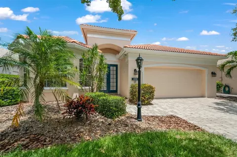 1353 Thornapple Dr, Osprey, FL 34229
