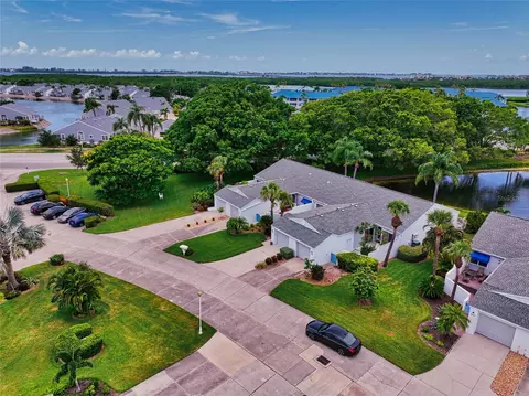 954 Waterside Ln, Bradenton, FL 34209