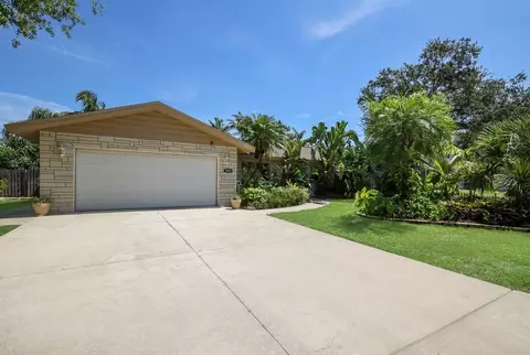 5408 3rd Avenue Dr NW, Bradenton, FL 34209