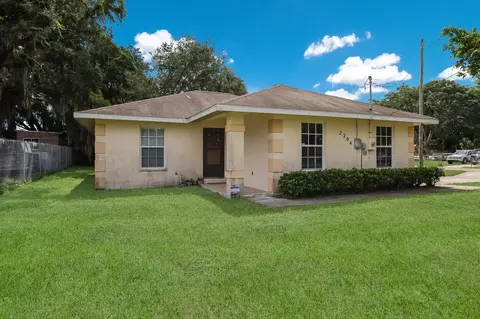 2204 1st Ave E, Palmetto, FL 34221