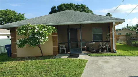 1820 18th St E, Palmetto, FL 34221