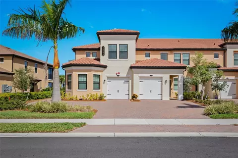10042 Crooked Creek Dr #201, Venice, FL 34293