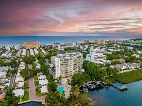 1660 Summerhouse Ln #104, Sarasota, FL 34242