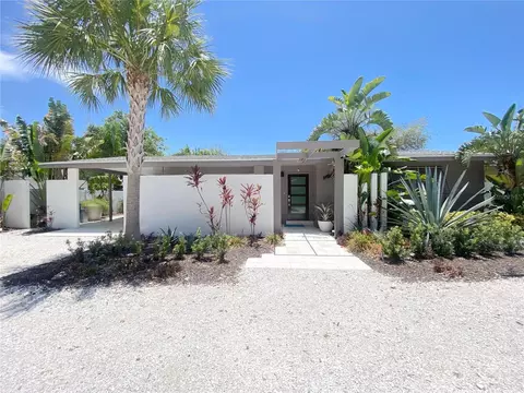 2278 Worrington St, Sarasota, FL 34231