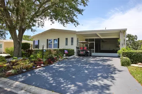 8528 Countess Avenue Cir, Palmetto, FL 34221