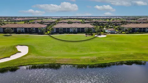 5547 Palmer Cir #205, Lakewood Ranch, FL 34211