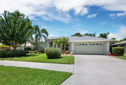 590 Oak Bay Dr, Osprey, FL 34229