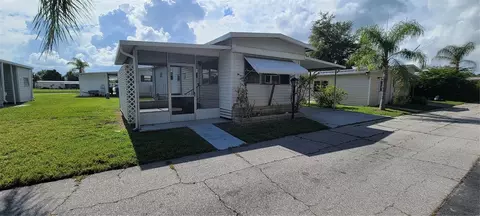 420 49th St E #168, Palmetto, FL 34221