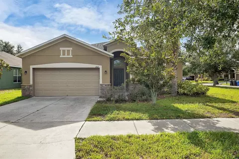 2618 Dakota Rock Dr, Ruskin, FL 33570