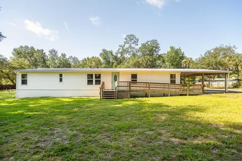 17713 SE County Road 2082, Hawthorne, FL 32640