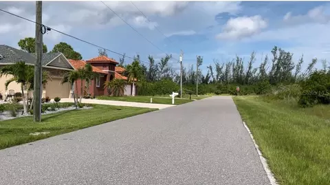 15555 Applewhite Cir, Port Charlotte, FL 33981