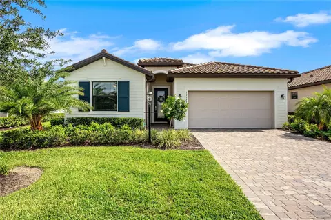 17523 Blue Ridge Pl, Bradenton, FL 34211