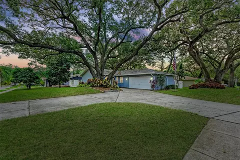 1012 Wood St, Largo, FL 33770