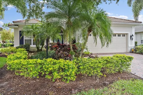 12318 Thornhill Ct, Lakewood Ranch, FL 34202