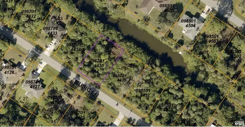 0987014435 Music Ln, North Port, FL 34286