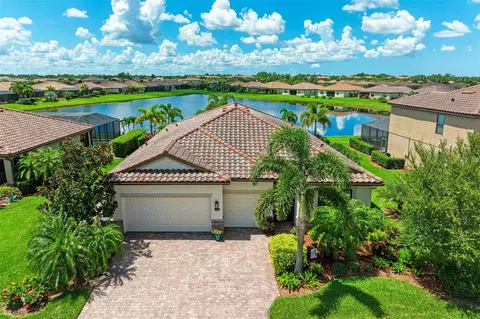 6463 Willowshire Way, Bradenton, FL 34212