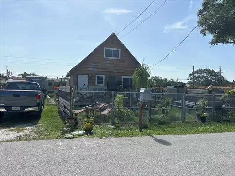 4040 Walnut Ave, Sarasota, FL 34234