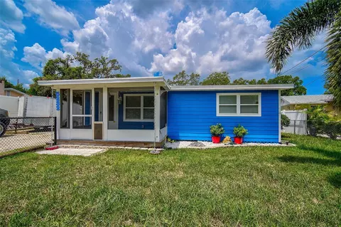 5232 47th St E, Bradenton, FL 34203