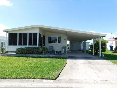 4223 13th St E, Ellenton, FL 34222