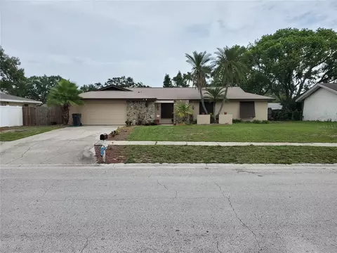1815 Orange Hill Dr, Brandon, FL 33510