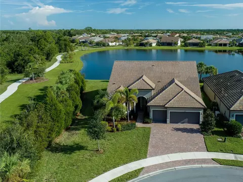 17203 Corinna Pl, Bradenton, FL 34202