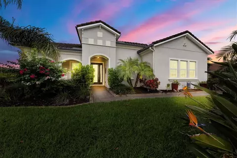 515 165th St E, Bradenton, FL 34212