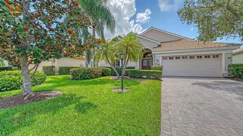 4984 Flagstone Dr, Sarasota, FL 34238