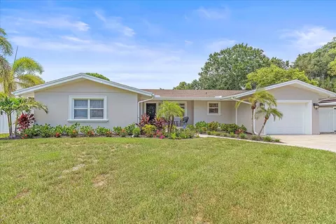 2235 Datura St, Sarasota, FL 34239